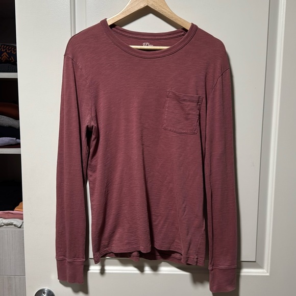 J Crew garment dyed slub cotton LS pocket tee in heathered red - Picture 1 of 3